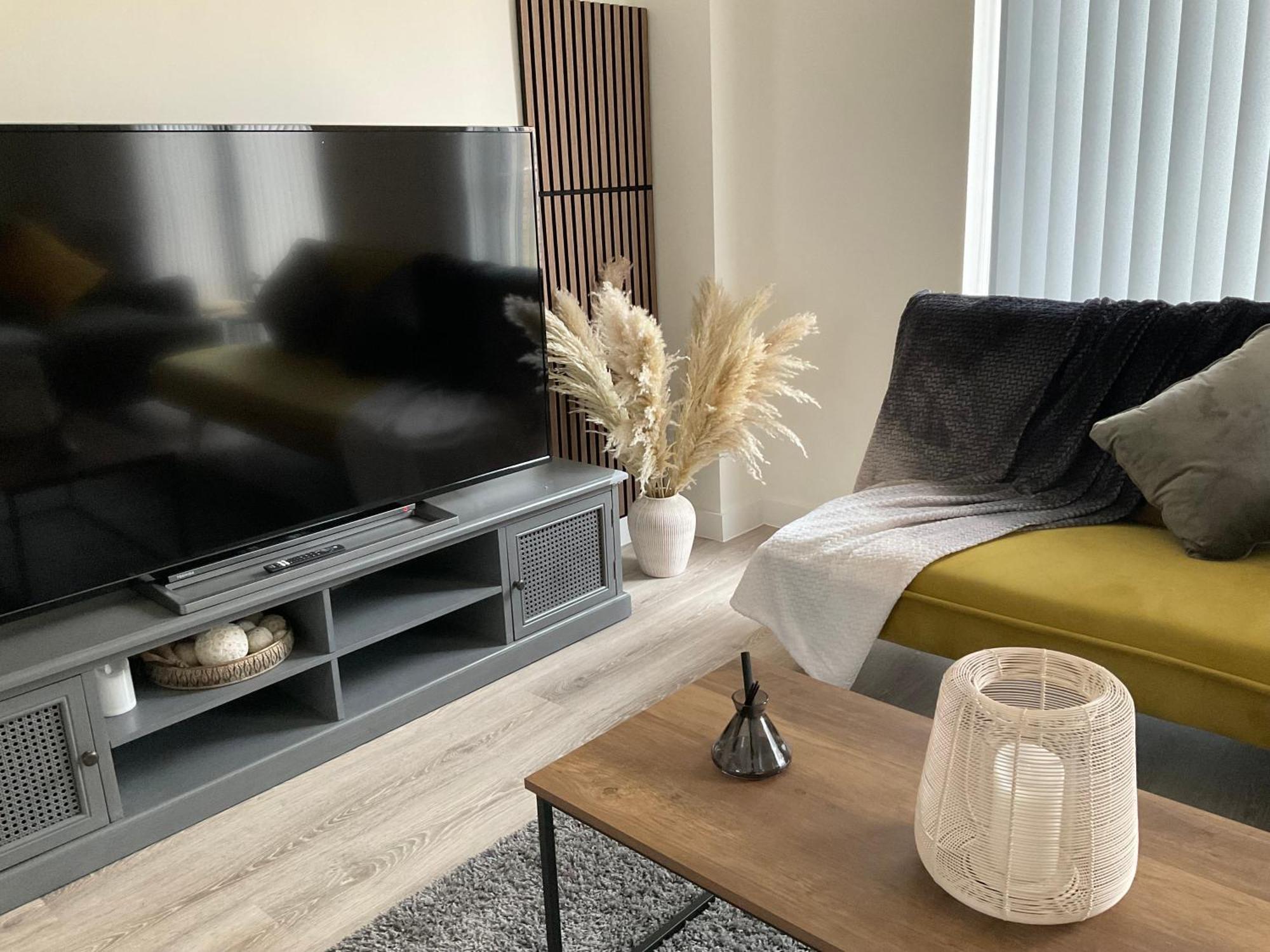 The Parkes A Stylish 3Br House, 5 Mins From Central Birmingham Close To The Edgbaston Stadium, The Hippodrome, Uob, Aston And Bcu, China Town, Kings Heath Bhx Airport And Much More Eksteriør billede